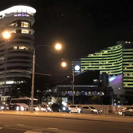 Hi Ho Beach Apartments On Broadbeach-3