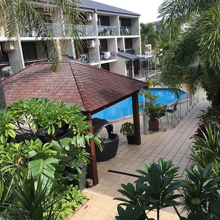 Burleigh Palms Holiday Apartments-2
