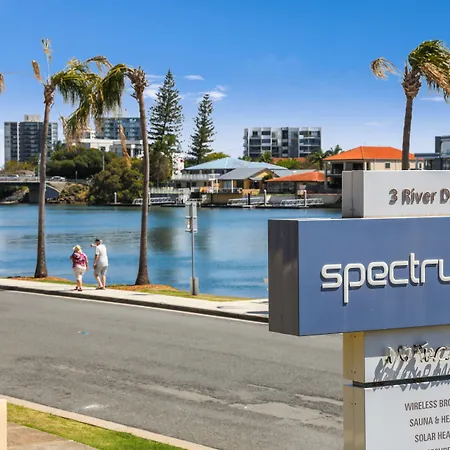 Spectrum Holiday Apartments-2
