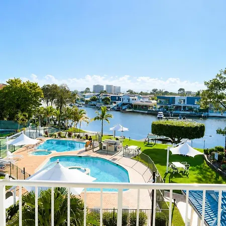 Pelican Cove Waterfront Apartments-3