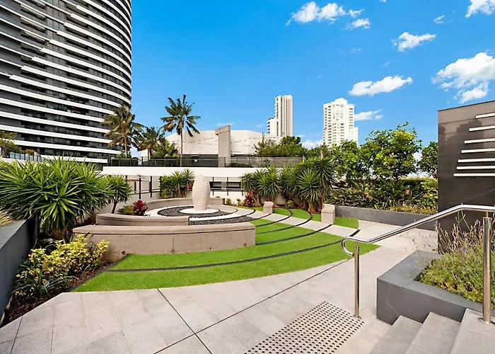 Oracle Broadbeach Wonderful Modern 2 Bed 1 Bath Apartment - Coasthm Gold Coast