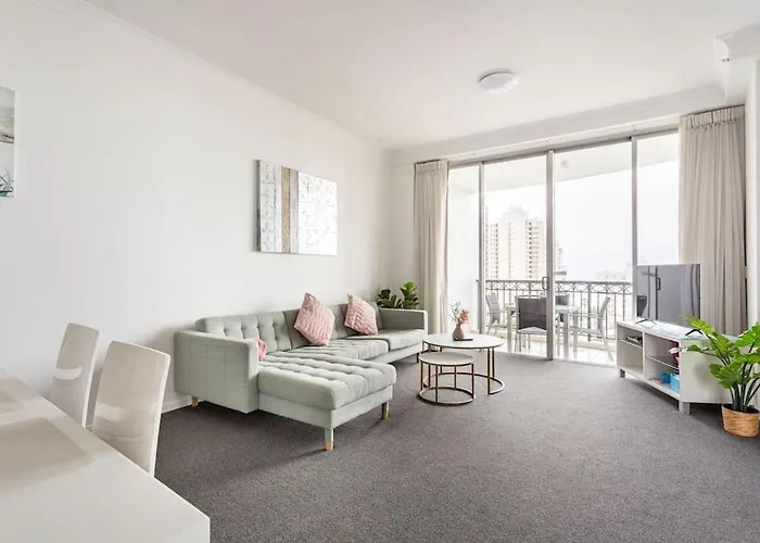 Seaview Chevron Renaissance Free Parking &Free Wifi Apartment Gold Coast