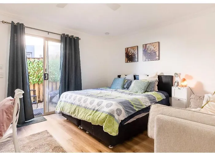Studio Next To Bond University Gold Coast