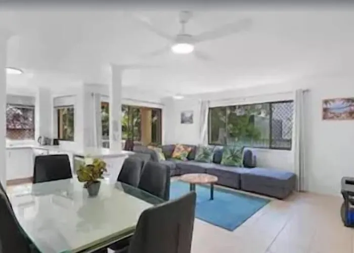 Salerno - Hosted By Burleigh Letting Apartment Gold Coast
