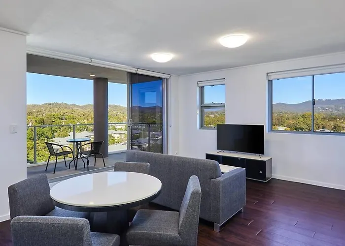 Two Bedroom Apartment In Robina Center Gold Coast