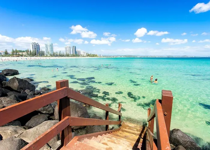 Surf Shack In Iconic Rainbow Bay - Coolangatta Qld Apartment Gold Coast