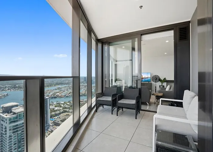 Cha Private Apt Ocean By Meriton Surfers Paradise Gold Coast