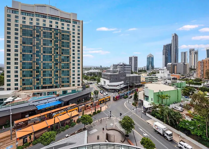 Q Tower Apartments In Surfers Paradise - From Level 3 - Self Contained & Privately Managed - Wow Stay Gold Coast