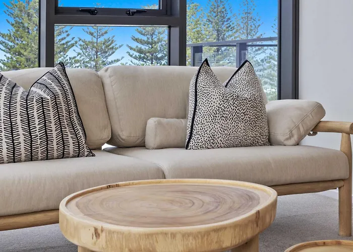 Ocean Views - Sandbar Burleigh Heads Gold Coast