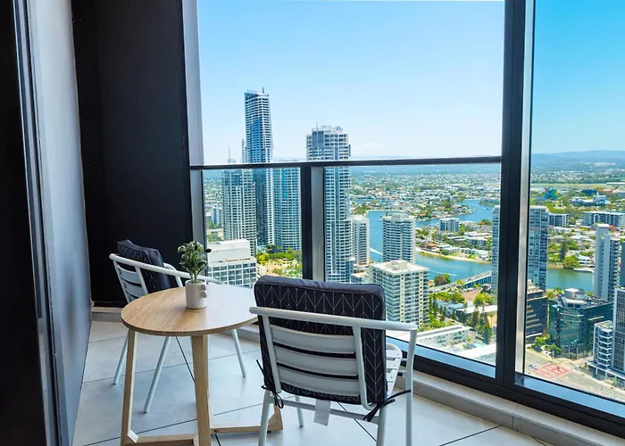 In The Heart Of Surfers Paradise Oceanview Cozy 1B Apt 34F Gold Coast