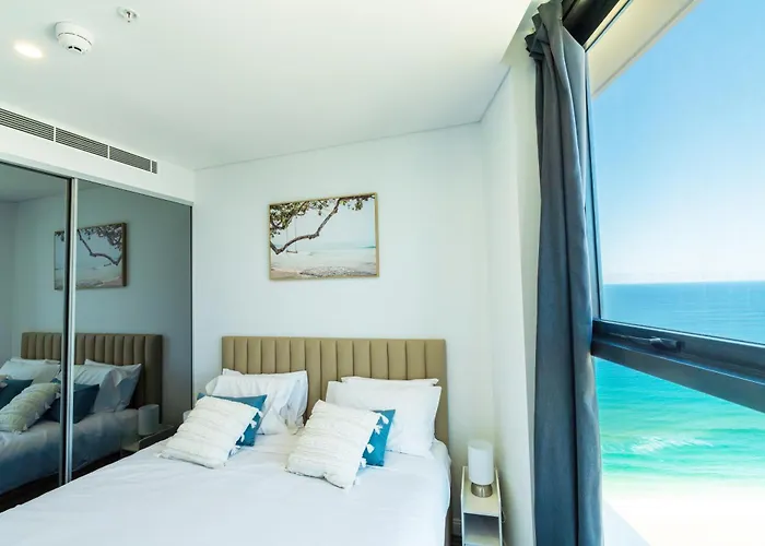 In The Heart Of Surfers Paradise Oceanview Cozy 1B Apt 34F Gold Coast