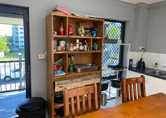 Arrival Lodge Hostel Accommodation Gold Coast