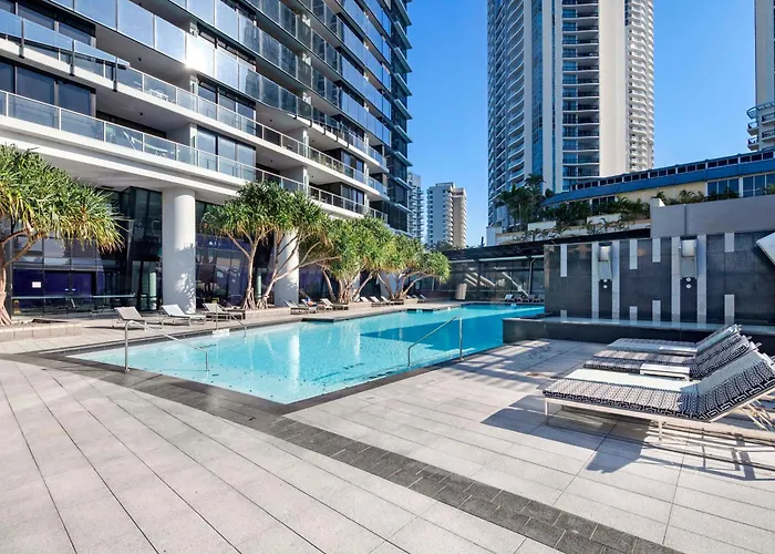 Circle On Cavill - One Bedroom Apartments - Self Contained & Privately Managed Gold Coast