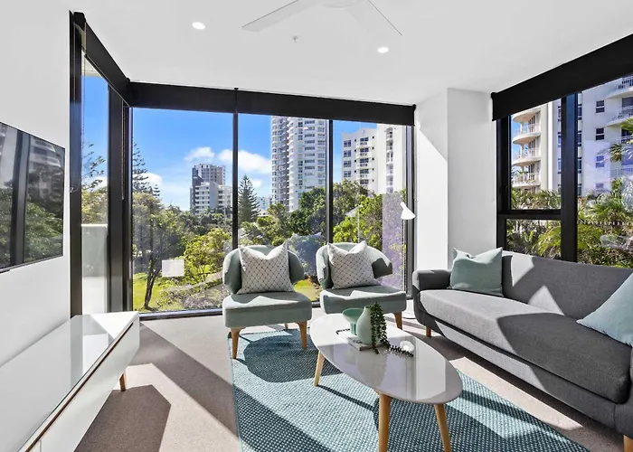 2 Bedroom Luxury In Burleigh Heads! Gold Coast