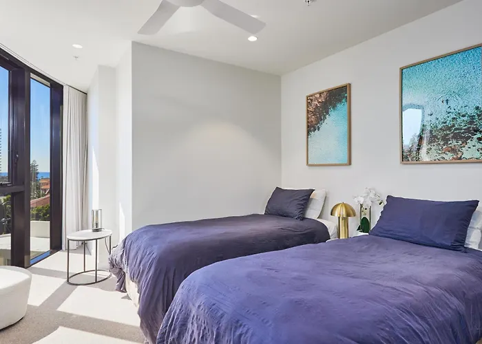 Oceanview Luxury Broadbeach 2 Bedroom Gold Coast