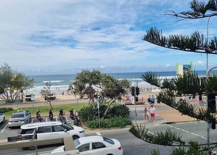 Beachfront Studio Gold Coast