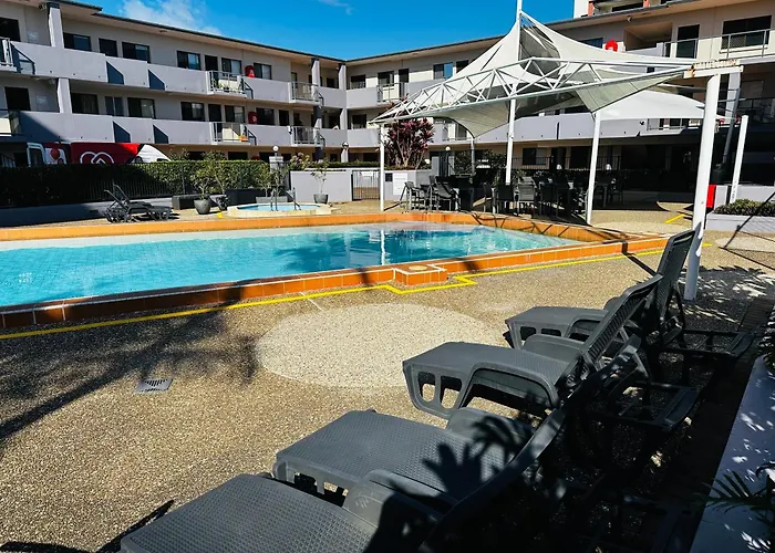Ocean View Apartments At The Heart Of Gold Coast