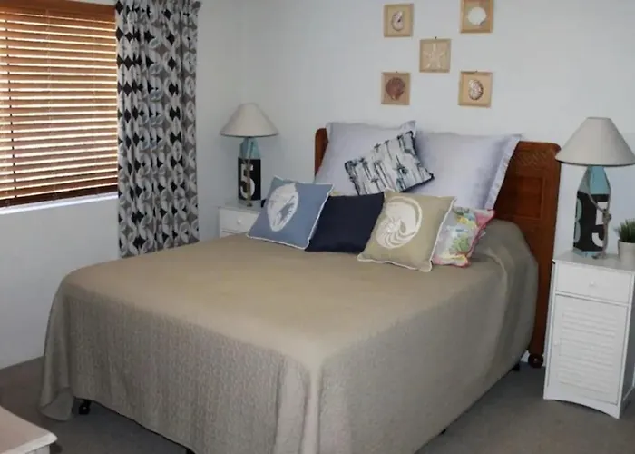Paradise Grove Holiday Apartments Gold Coast