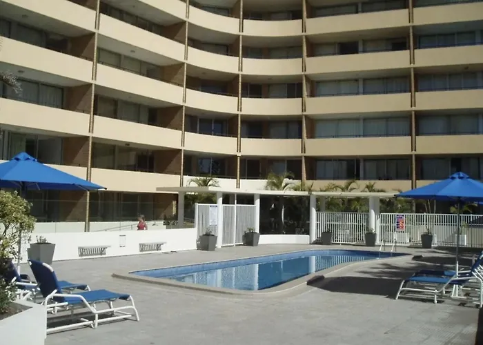Cozy Central Beachfront Surfers Paradise Gold Coast