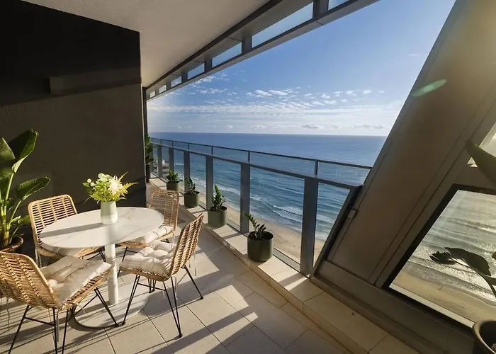 Beachfront Luxury Gold Coast