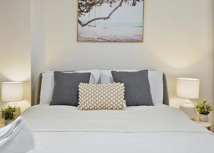 Cozy Central Beachfront Surfers Paradise Gold Coast