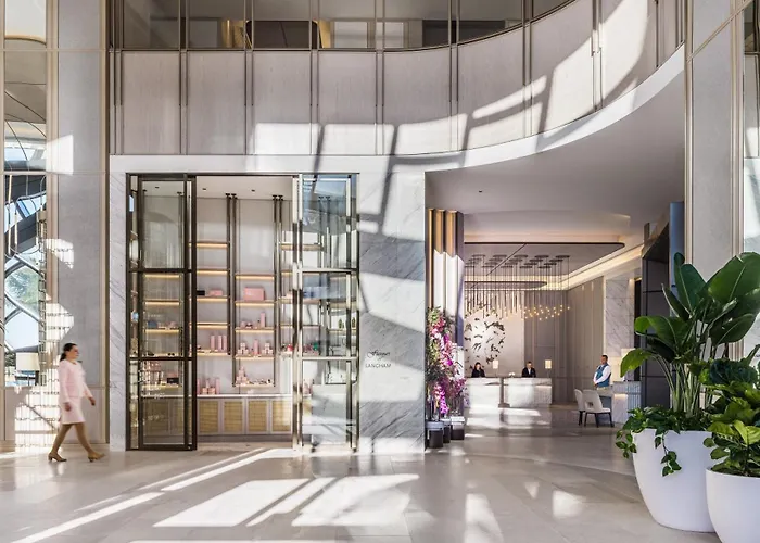 Gold Coast HotelsLangham, And Jewel Residences