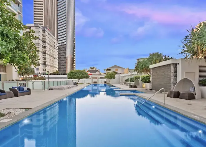 Beach Mountain View Sleeps 6 Surfers Paradise 2 Bed 2 Bath Circle On Cav & Hilton Surfers Gold Coast