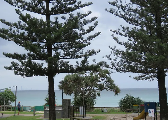 Beachfront Escape In Coolangatta Gold Coast