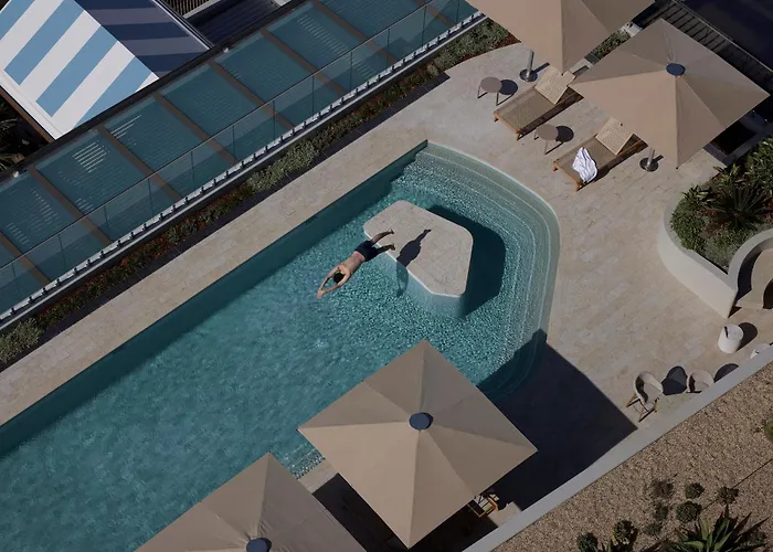 Kirra Point Holiday Apartments Gold Coast