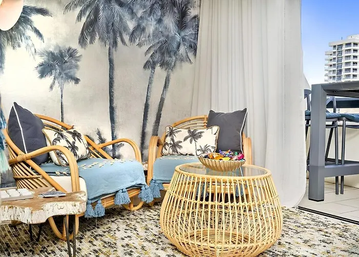 Blue Palms By The Beach Gold Coast