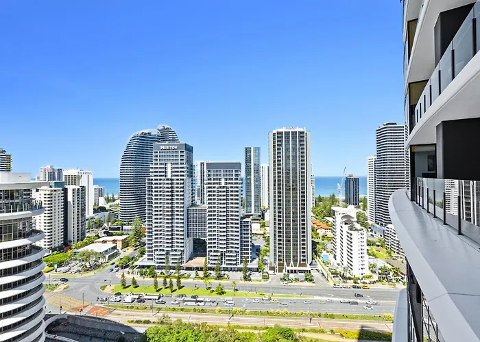 2 Bedroom 1 Bathroom Private Apartments At Casino - Paid Parking Only Gold Coast