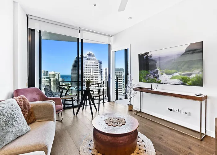 2 Bedroom 1 Bathroom Private Apartments At Casino - Paid Parking Only Gold Coast