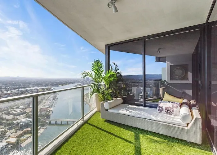 Mantra Circle On Cavill High Floor Spa Luxury Gold Coast