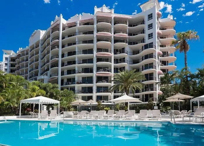 Stylish & Cosy Gc Getaway Central And Serene Explore Broadbeach Or Surfers Via Tram! Gold Coast
