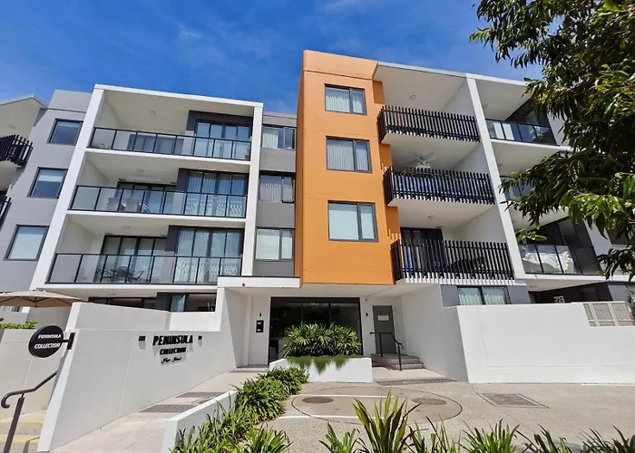 Luxury 3Br, 2Ba Unit With Pool & Bbq In Gold Coast Apartment