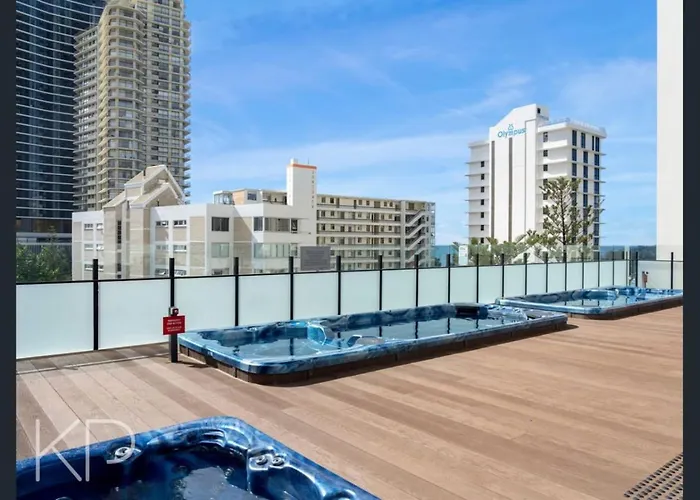 Bright Oceanview Apartment On Level 11, Mantra On View, Surfers Paradise Gold Coast