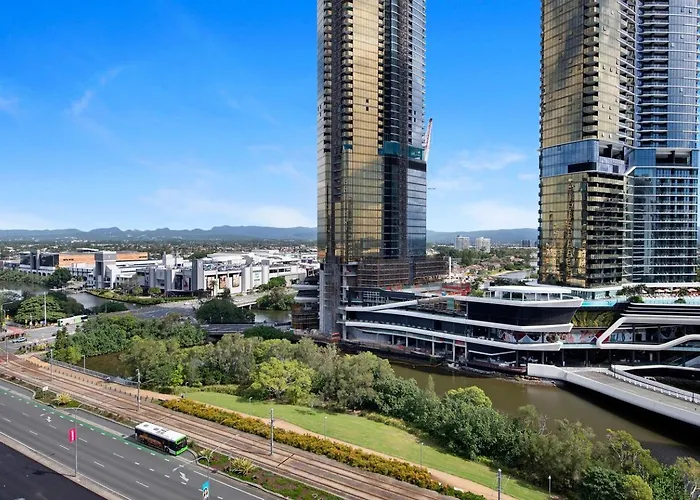 Nearly New Level 38 Broadbeach Casino 1 Bdr Unit Gold Coast