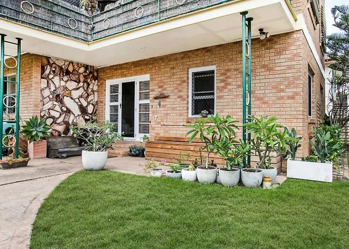 Beach Pad Close To Airport And Iconic Kirra Beach Gold Coast
