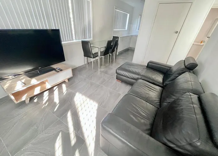 Sunrise Apt 1 - Spacious 2Br - Ground Floor Retreat Gold Coast
