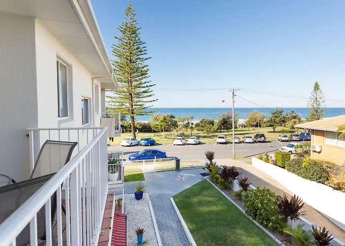 Burleigh Point Holiday Apartments Gold Coast
