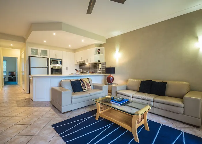 Gold Coast HotelsCurrumbin Sands On The Beach