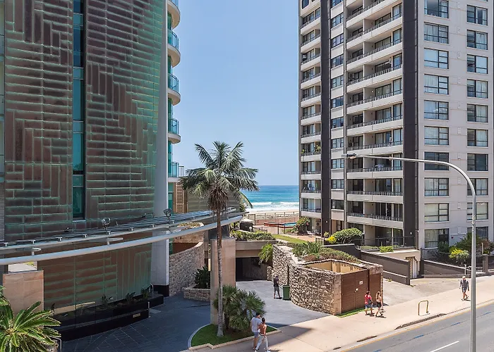 Carlton Apartments Gold Coast