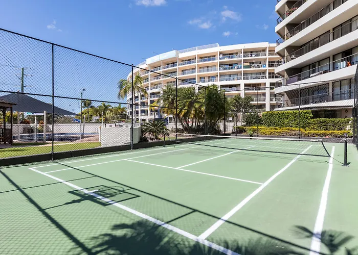 Palmerston Tower On Southport Broadwater Gold Coast