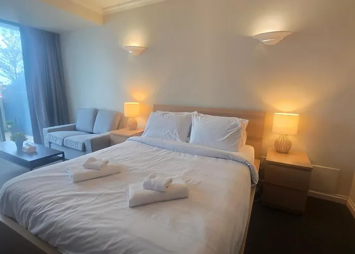 Serain Residences On Legends Gold Coast