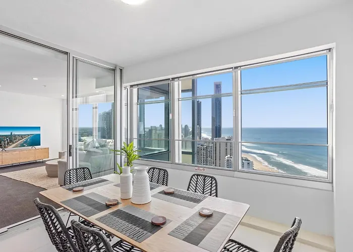 Oceanview 2-Bed With Pool, Sauna, Gym & Parking Gold Coast