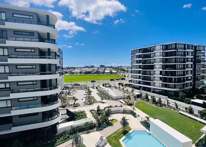 Riverfront Serenity Suite Gold Coast
