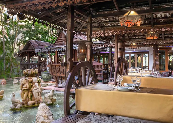 Mantra Crown Towers Aparthotel