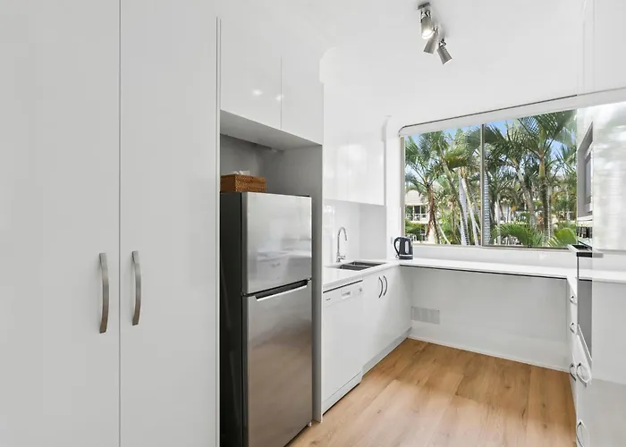 Miami Beachside Holiday Apartments Gold Coast