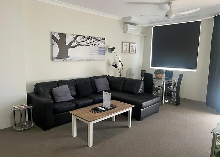 Serenity In Surfers Paradise Gold Coast