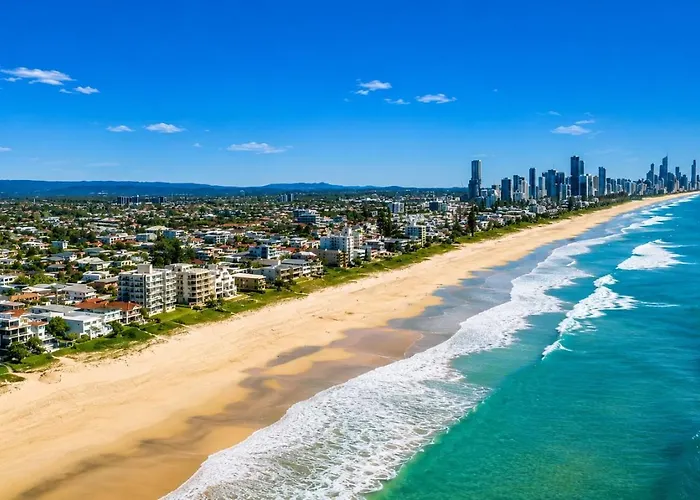 Foreshore Beachfront Apartments Gold Coast